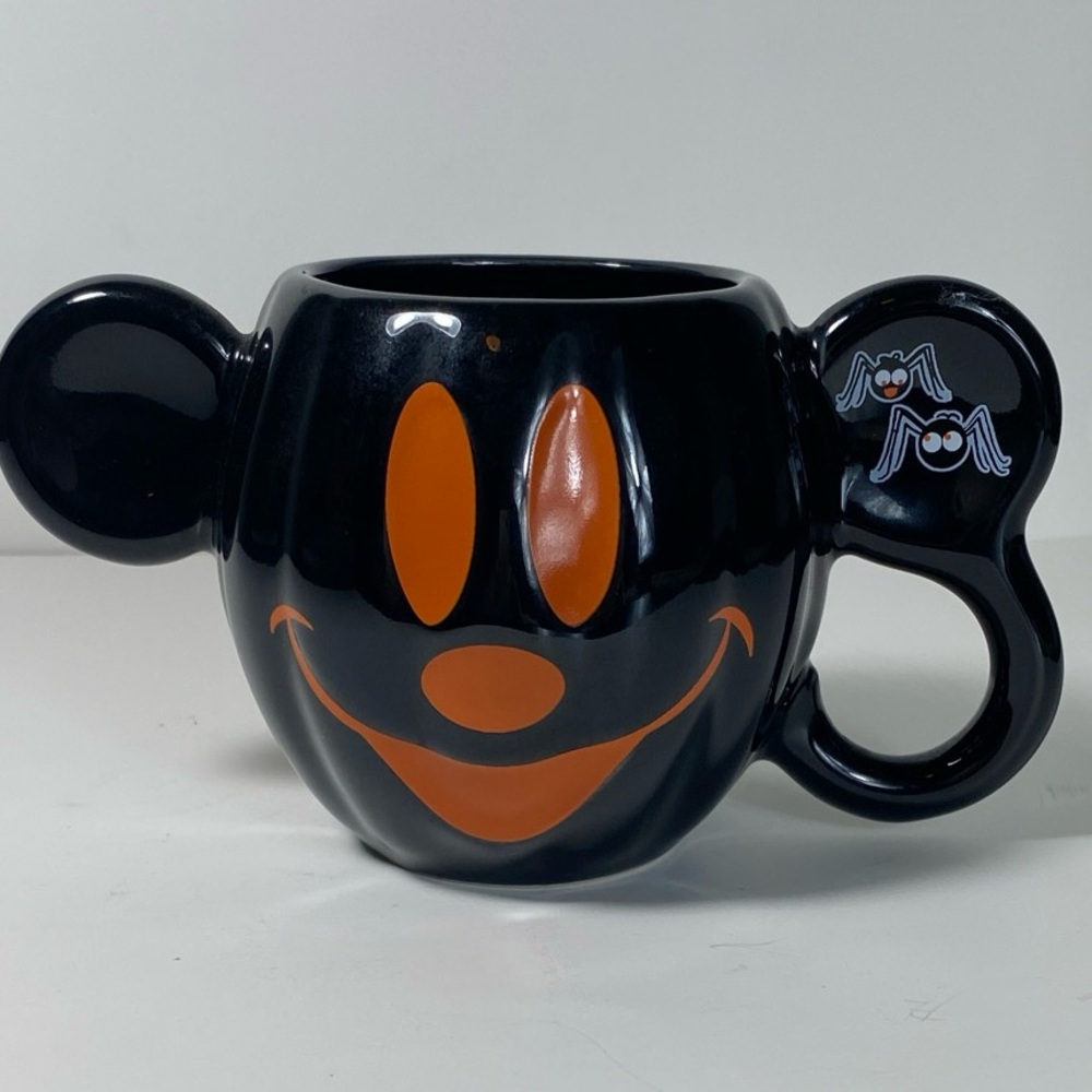 Mickey Mouse Halloween mug
